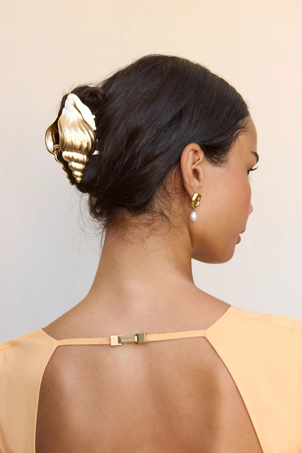 Cult Gaia Camilla hair clip